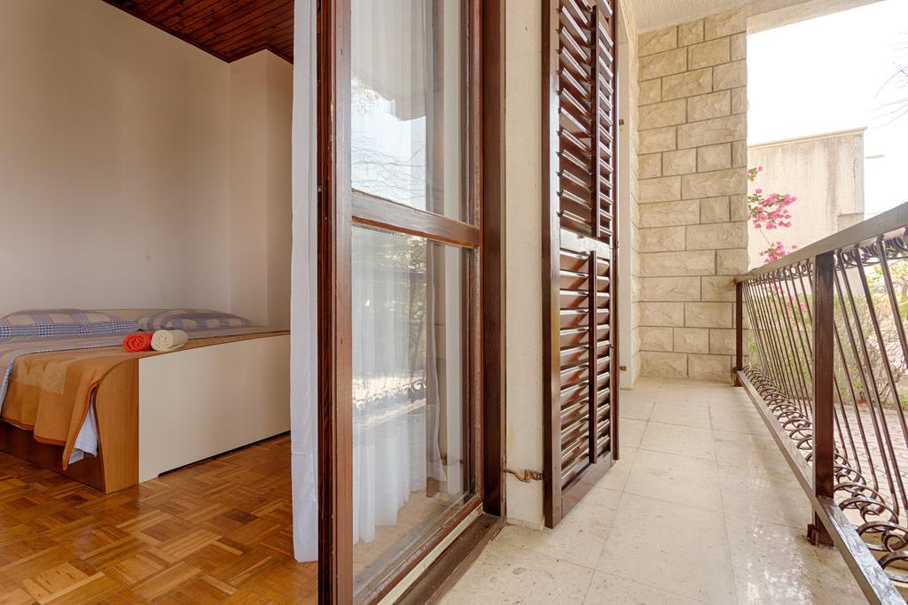 Guest House "Litus" Podstrana Bagian luar foto