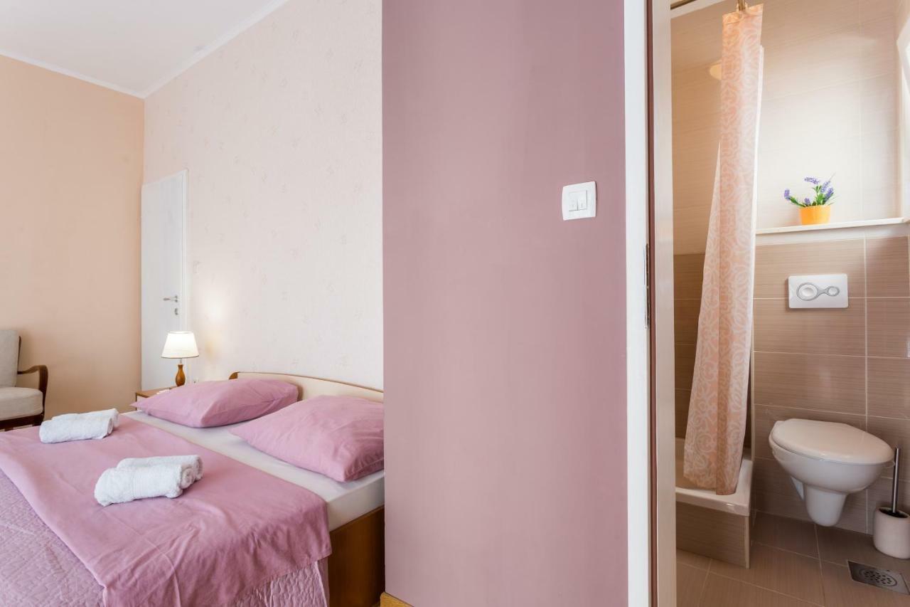Guest House "Litus" Podstrana Bagian luar foto
